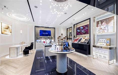 stores that sell estee lauder.